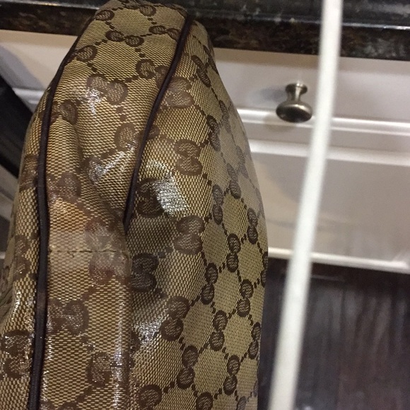 Coated canvas gucci bag fair condition - Picture 4 of 4